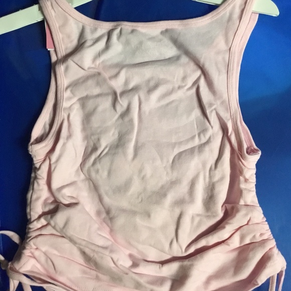 Strawberry shortcake tank top - Picture 3 of 4